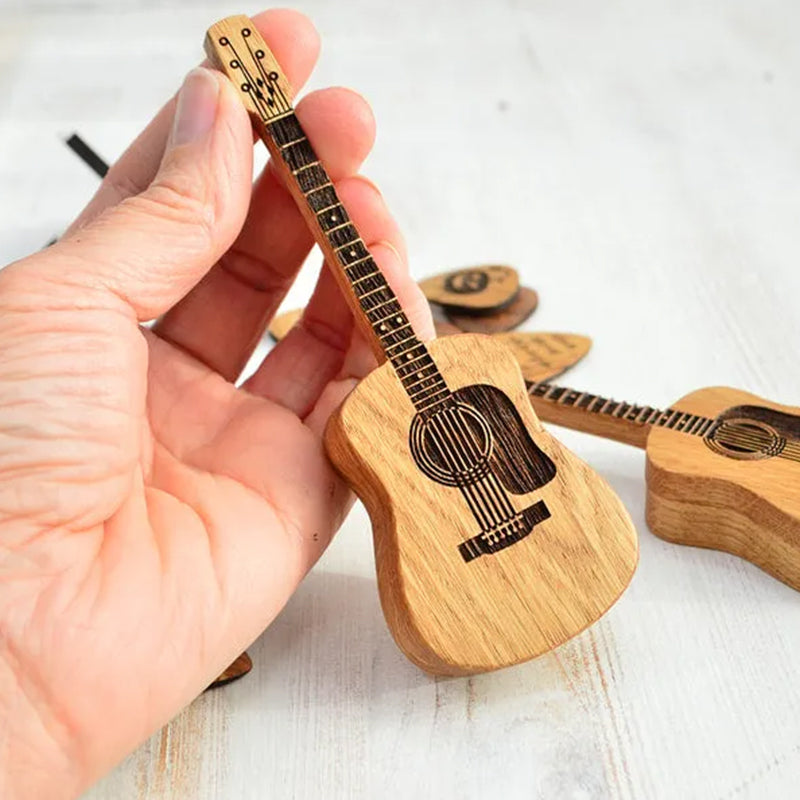 GuitarKeeper - Plektrum für Akustikgitarren aus Holz | 50% RABATT