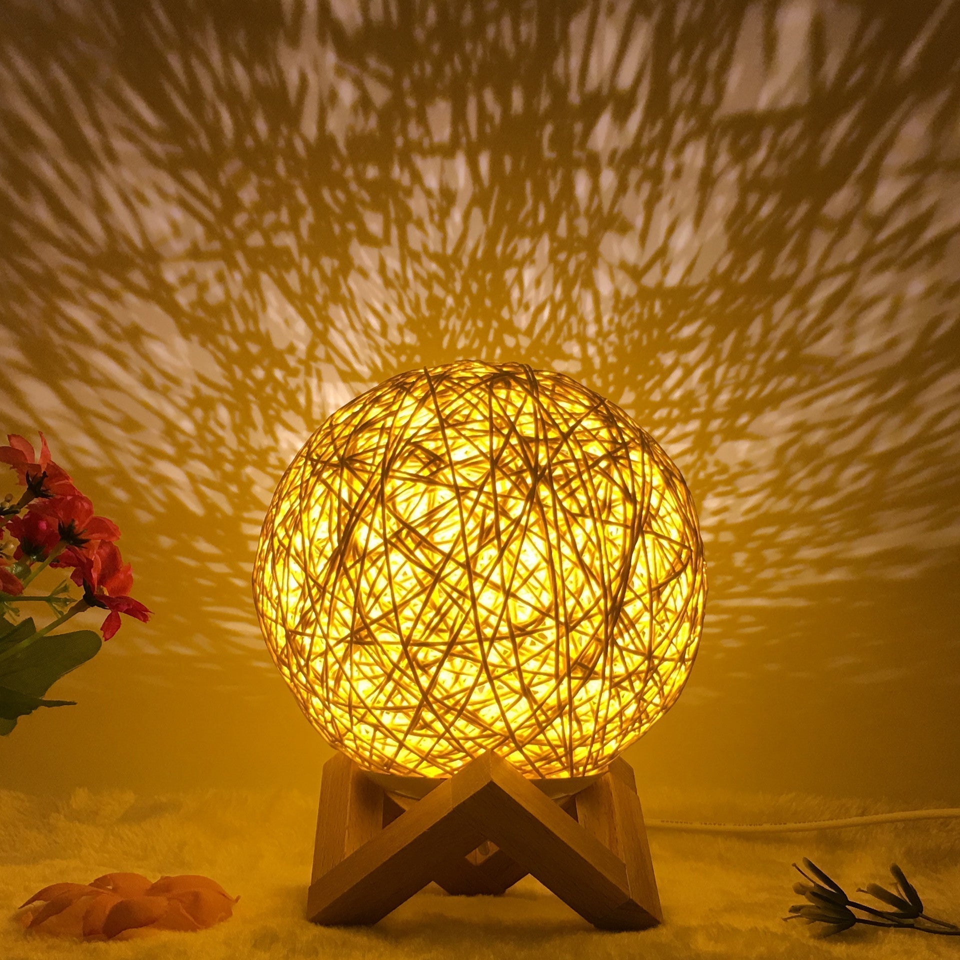 LED-Rattan-Tischlampe