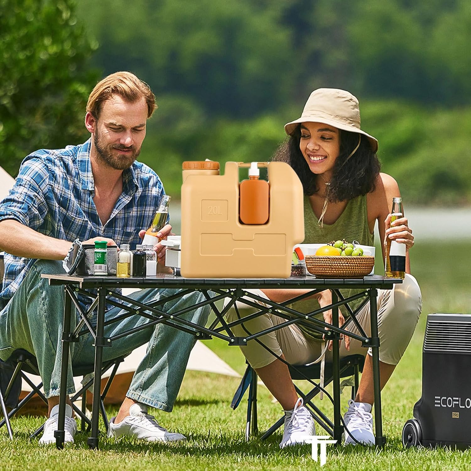 Camping-Wasser-Behälter