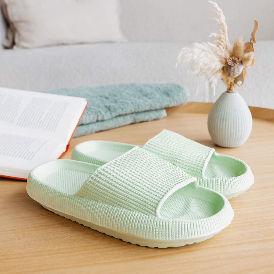 Comfyclouds™ | Soft Sole Inomhus Slides Sandaler!